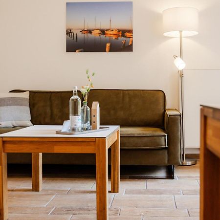 Der Stoertebeker - "Apartment Prerow" Apartments Hinter Den Duenen Dierhagen Luaran gambar